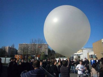 16 balloon.jpg 16 balloon.jpg