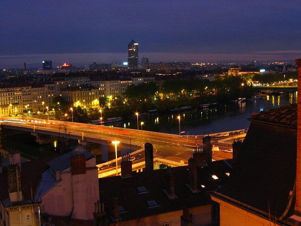 Lyon, la nuit