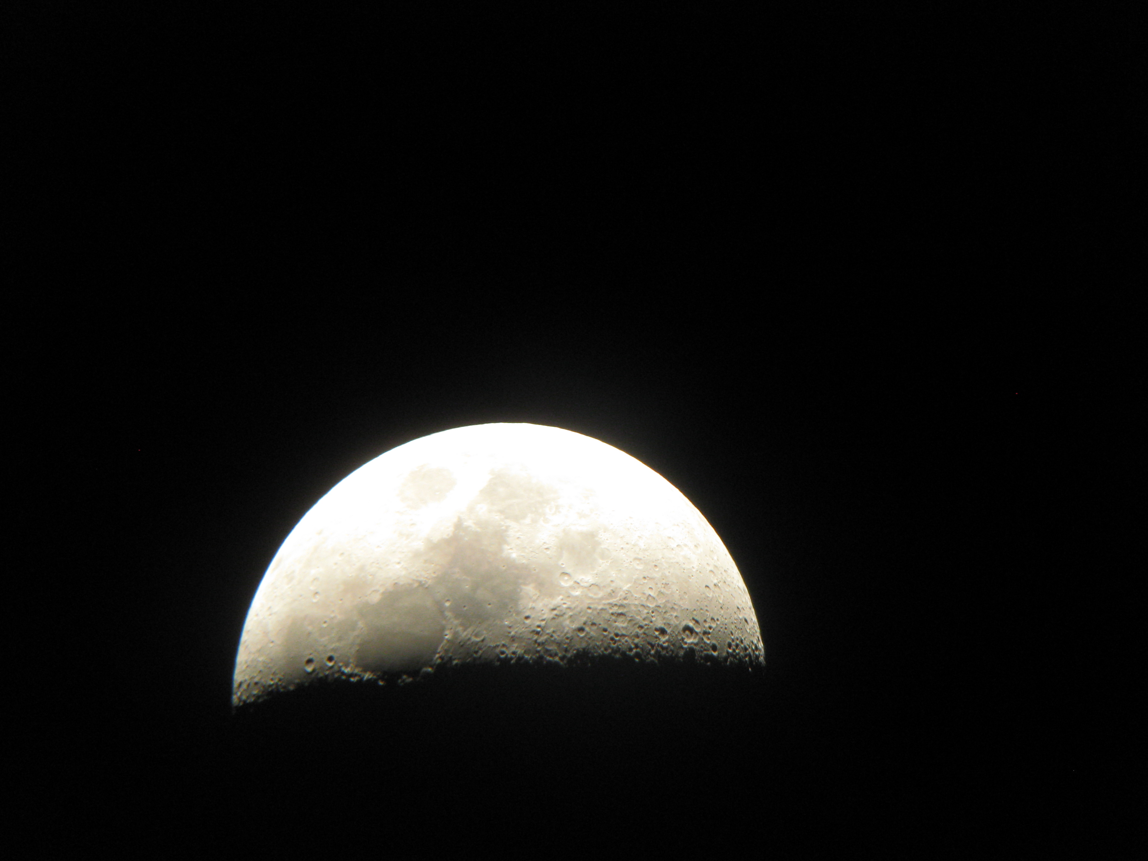 La Lune pris avec un APN