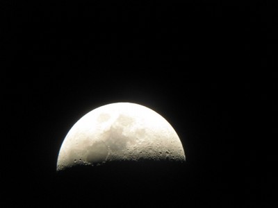 La Lune pris avec un APN