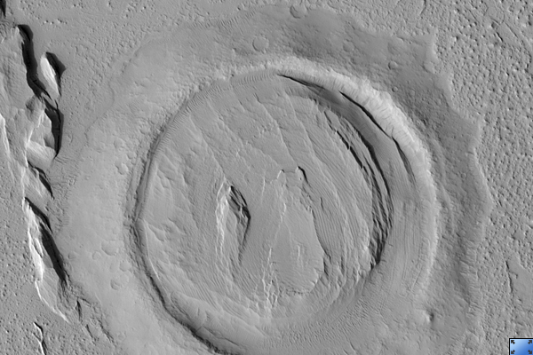 Bullseye Crater sur Mars vu par MRO