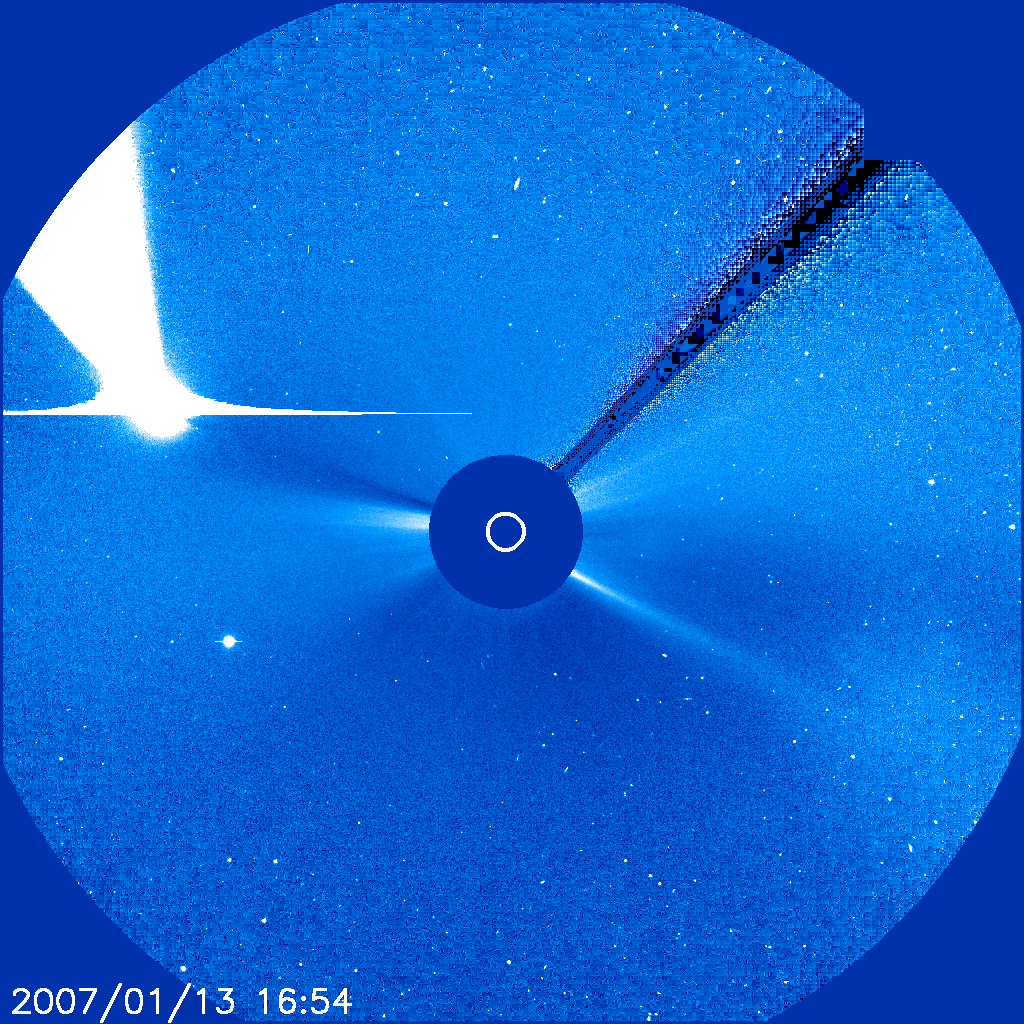 Comète McNaught 13 jan 16h 54