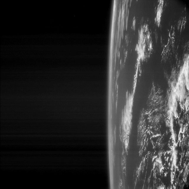 Vue de la Terre par la camera NAVCAM de Rosetta